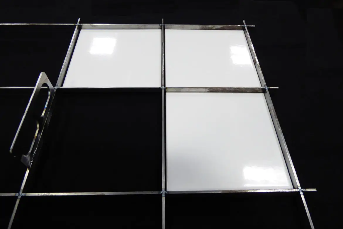 Tile setting frame installation example 1